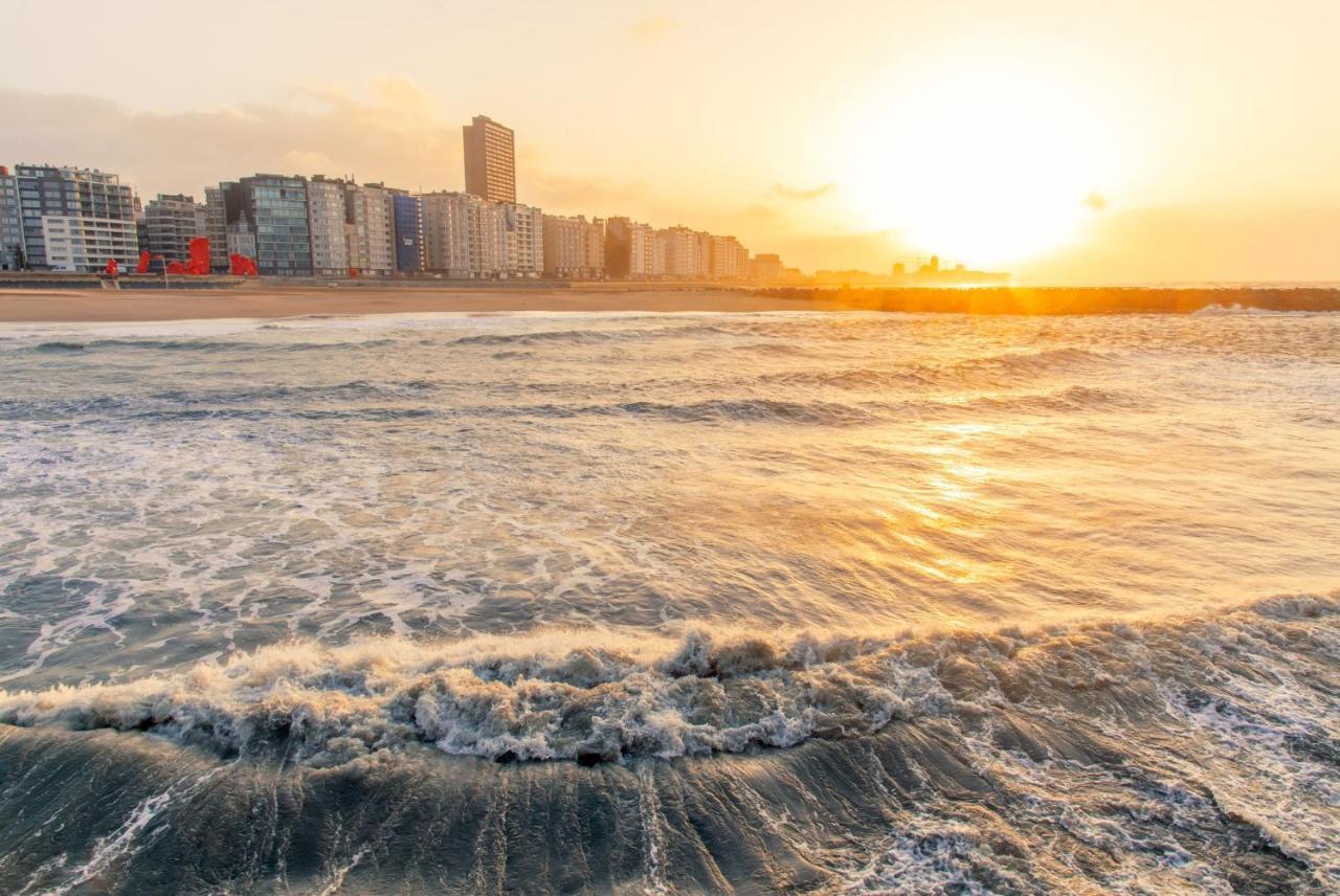 Maui - Zeezichtappartement Te Oostende Kültér fotó